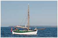 Paketboot De To S&oslash;skende