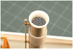 Schornsteinkrone mit Schutzgitter