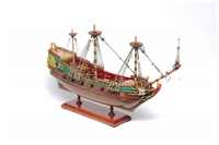 Untermasten fertig aufgetakelt