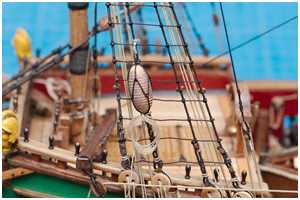 die fertigen Ankerbojen