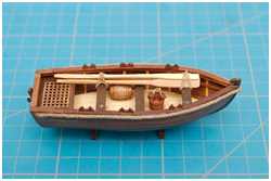 Beiboot mit Wasserfass und Pütz ausgerüstet