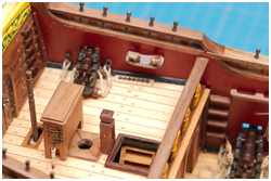 Kolderstock, Kompasshäuschen und Fallenknecht