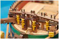 Verzierungen am Geländer der Back