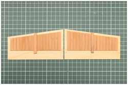 die Fuge an den Stoßkanten der Leisten sowie Ober- und Unterkante sind bündig gefräst