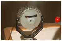 Suchscheinwerfer auf dem Peildeck - nat&uuml;rlich mit Schalter