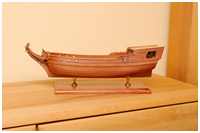 St&auml;nderbrett mit Messings&auml;ulen