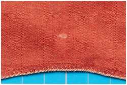 Versuche mit gef&auml;rbten Toppsegel