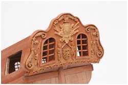 Dekor am Oberspiegel