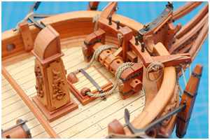 das Ankerkabel läuft durch die Fallrohre ins Kabelgatt