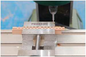 Bohrungen für die Geländerstützen