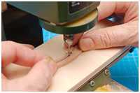 Sponung in den Kiel fr&auml;sen