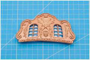 Verglasung des Oberspiegels in Wölbglas-Optik