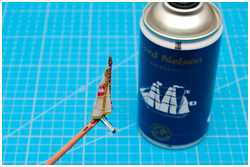 Flaggenstoff mit Lack fixiert