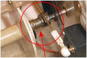 Feder und Stellring auf der Trommelachse