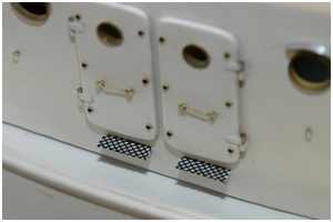 T&uuml;ren und Luken hinterkleben