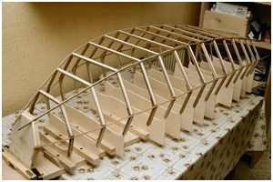 Imitation von Vollholzspanten