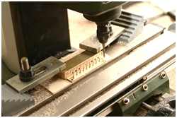 Loch- und Zahnschienen