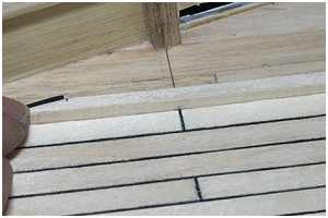 Abstandhalter f&uuml;r die Kalfaterung