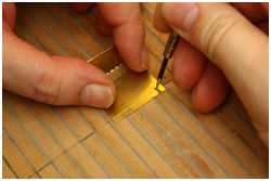 Imitation der Nagelung von Decksplanken