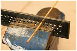 Imitation der Nagelung von Decksplanken