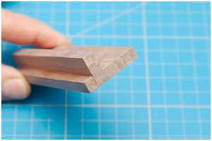 asynchrone Anschlagleiste