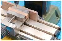 asynchrone Anschlagleiste