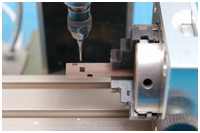 Arbeiten mit der Mikrofr&auml;se MF70